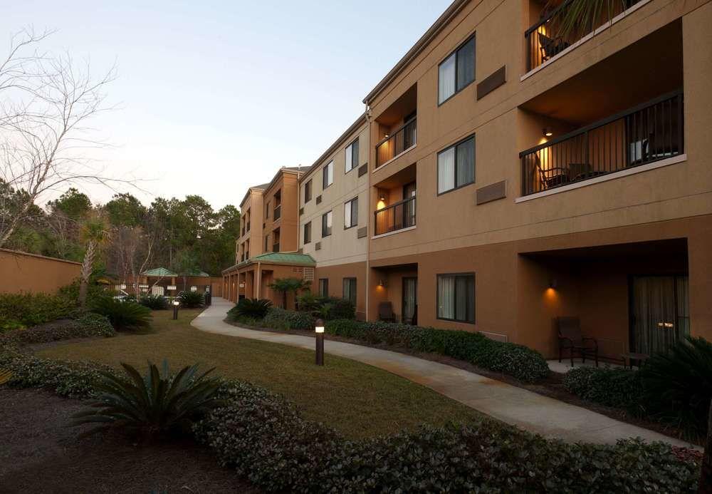 Courtyard By Marriott Valdosta Hotel Exterior foto